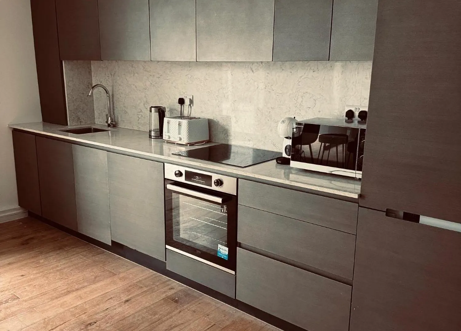 Brand New Spacious 3 Bed City Apartment With Terrace In Shoreditch London
